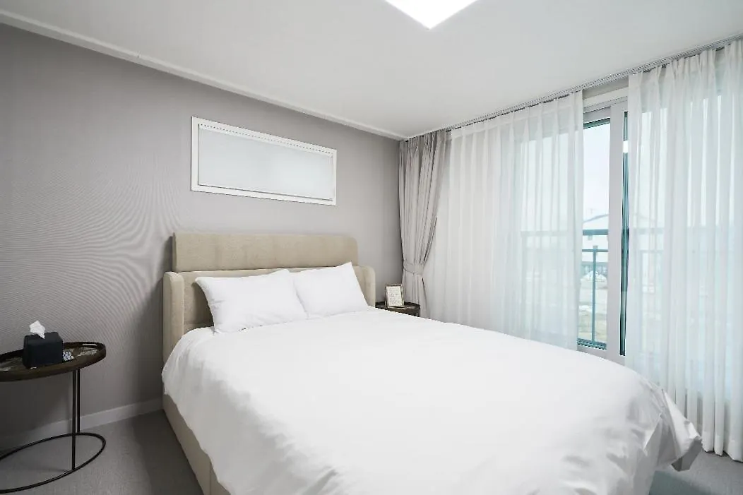 La Maison House Incheon 4*,