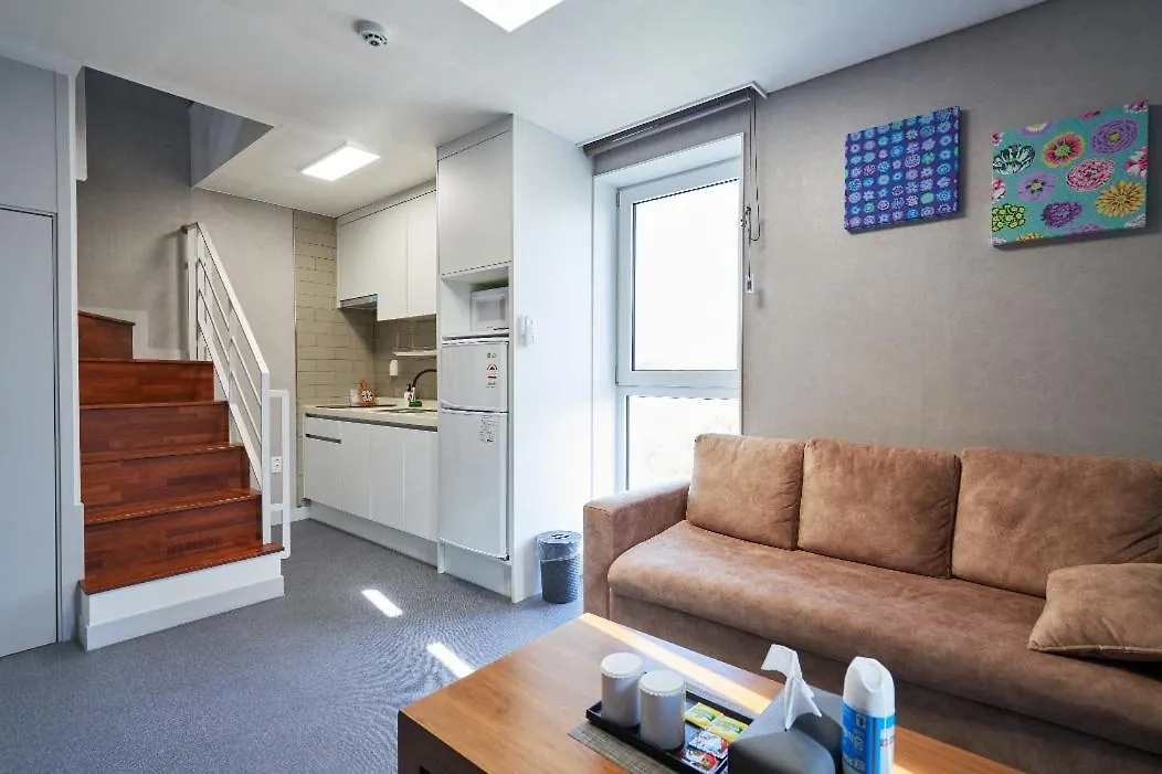 Guest house La Maison House Incheon