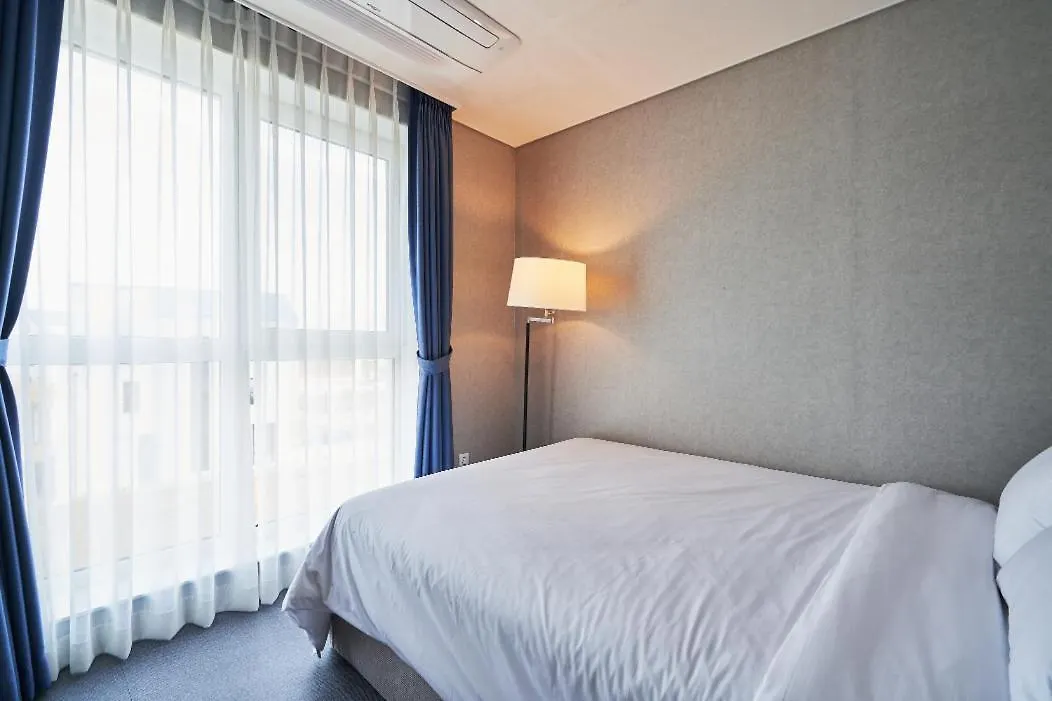 La Maison House Incheon 4*,